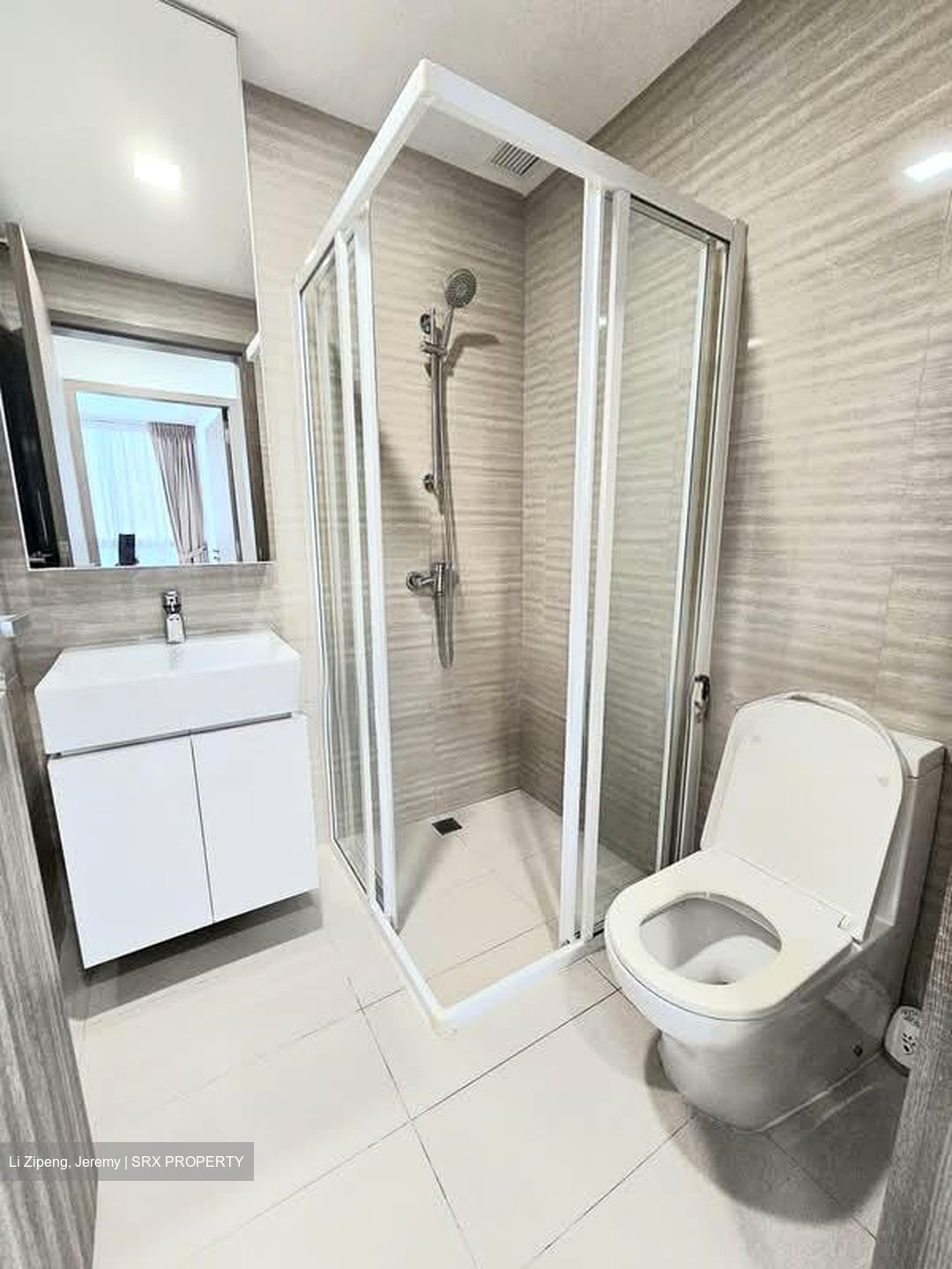 Sky Vue (D20), Condominium #583837781